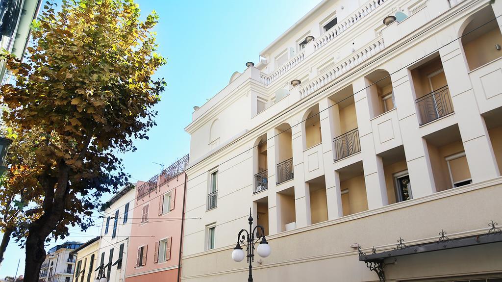 Velvet Rooms Bordighera Exteriör bild